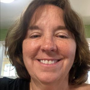 Meet your Posher, Carol